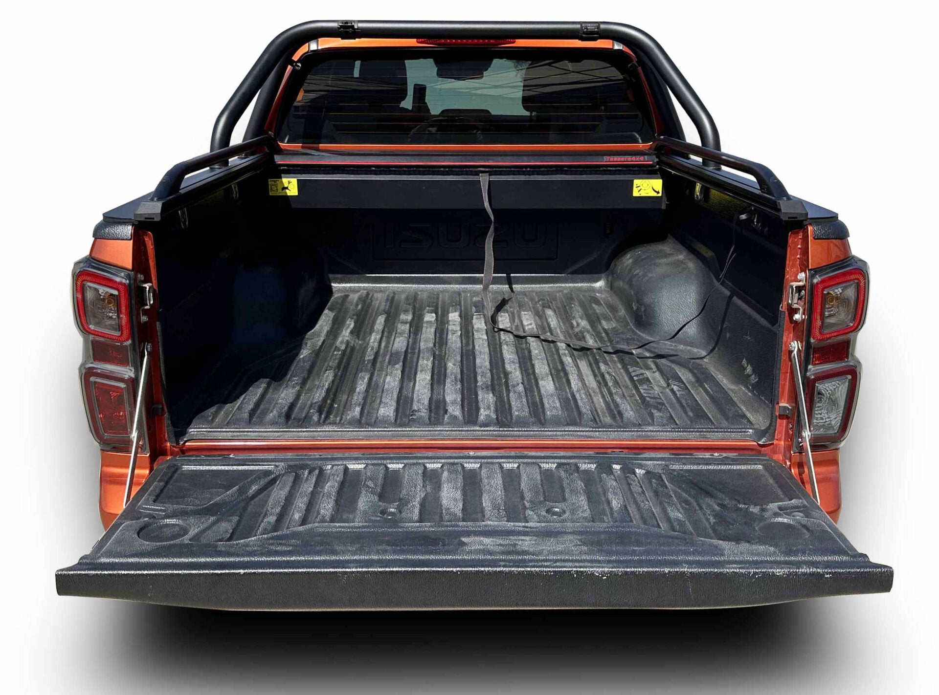 Laderaumabdeckung Tessera SE für ISUZU D-Max 2021+ D/C TESS 15041 SE black matt