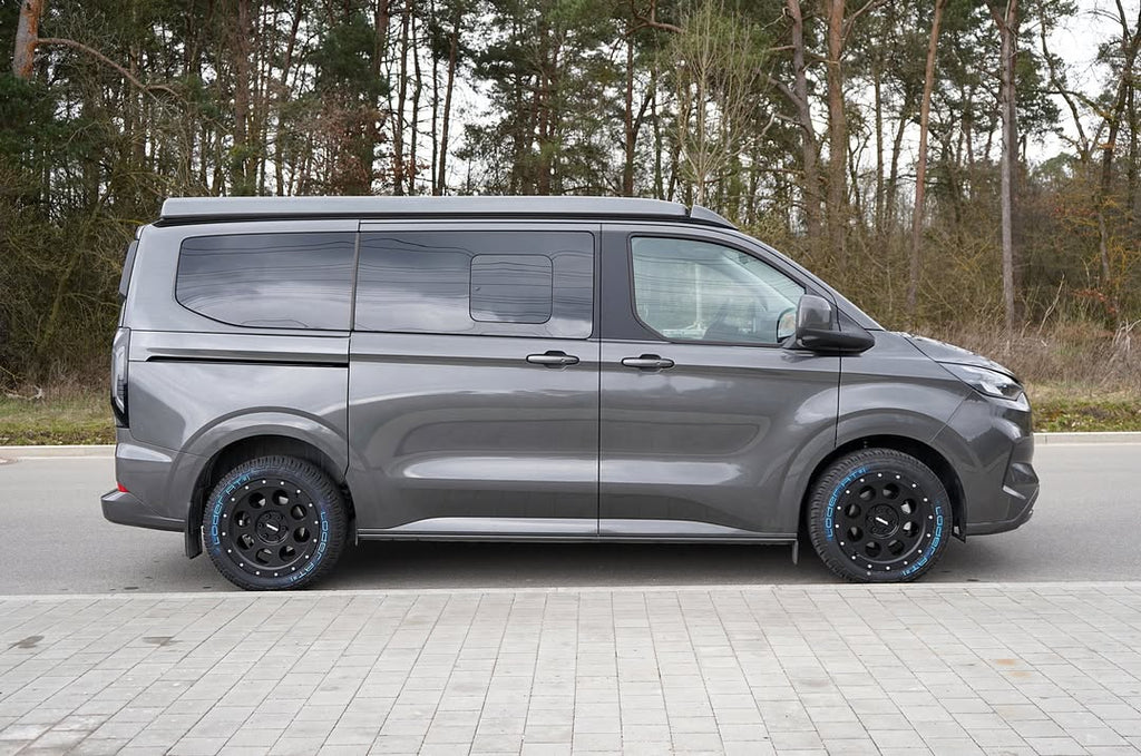 Komplettradsatz Klassik_B 18x8.5 | Loder AT1 235/55R18