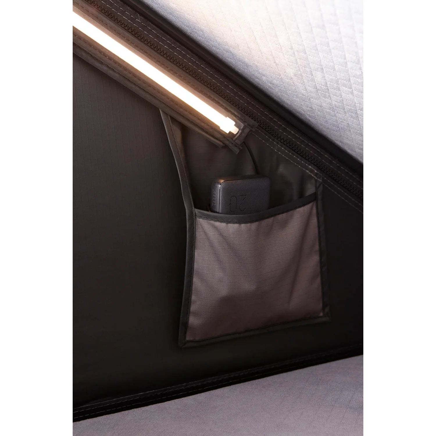 Vickywood Alu Triangle Hartschalen Dachzelt CUMARU LIGHT 127 goldbraun