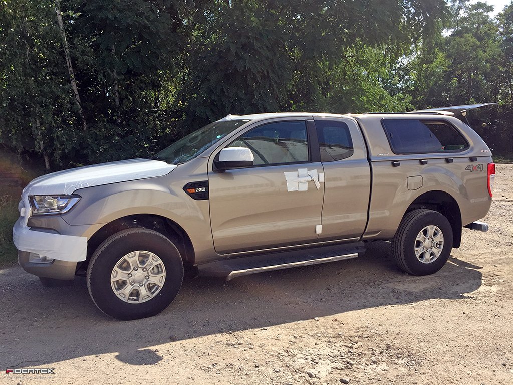 FORD RANGER EXTRA-CAB HARDTOP VERSION 1