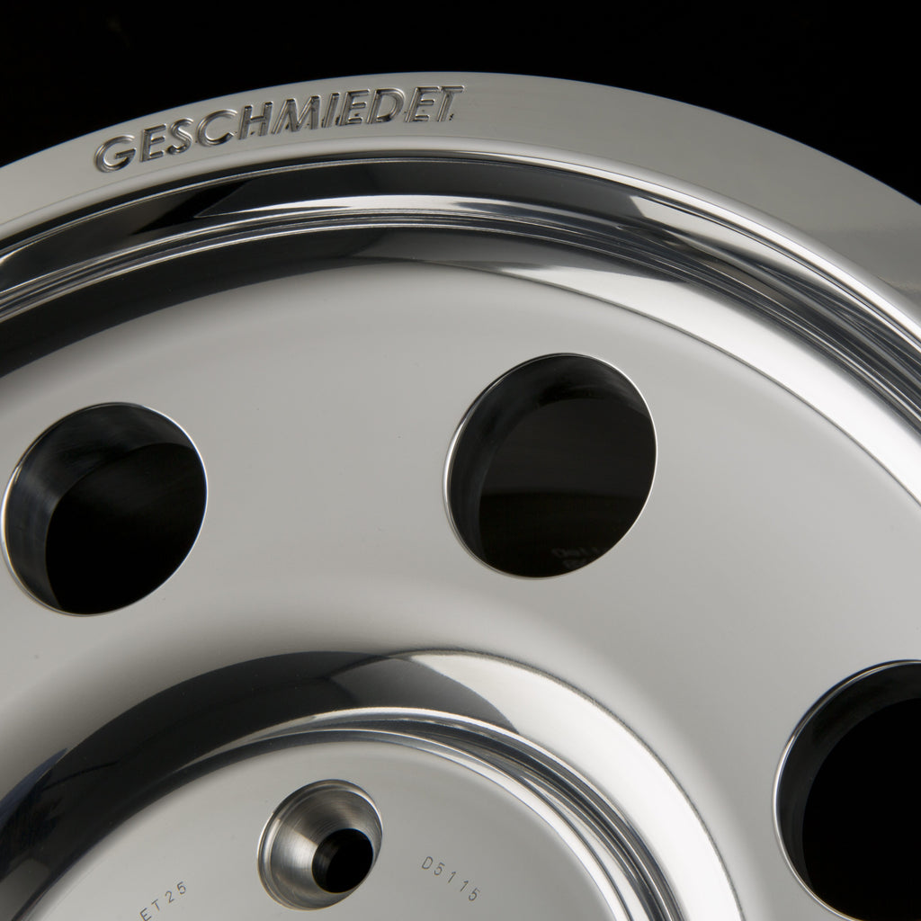 Alloy Wheel LegacyForged Polished Color:Polished + Clearcoated|Offset:30|Inch Size:18