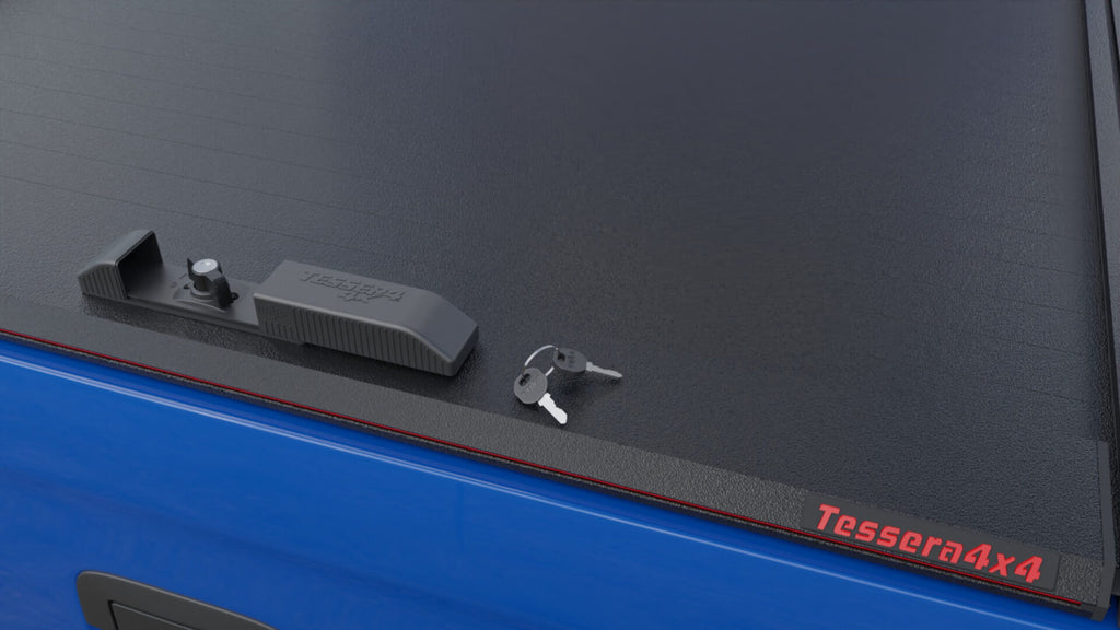Laderaumabdeckung Tessera SE für Mitsubishi L200 S/C 1998-2005 TESS 1503-1 SE black matt