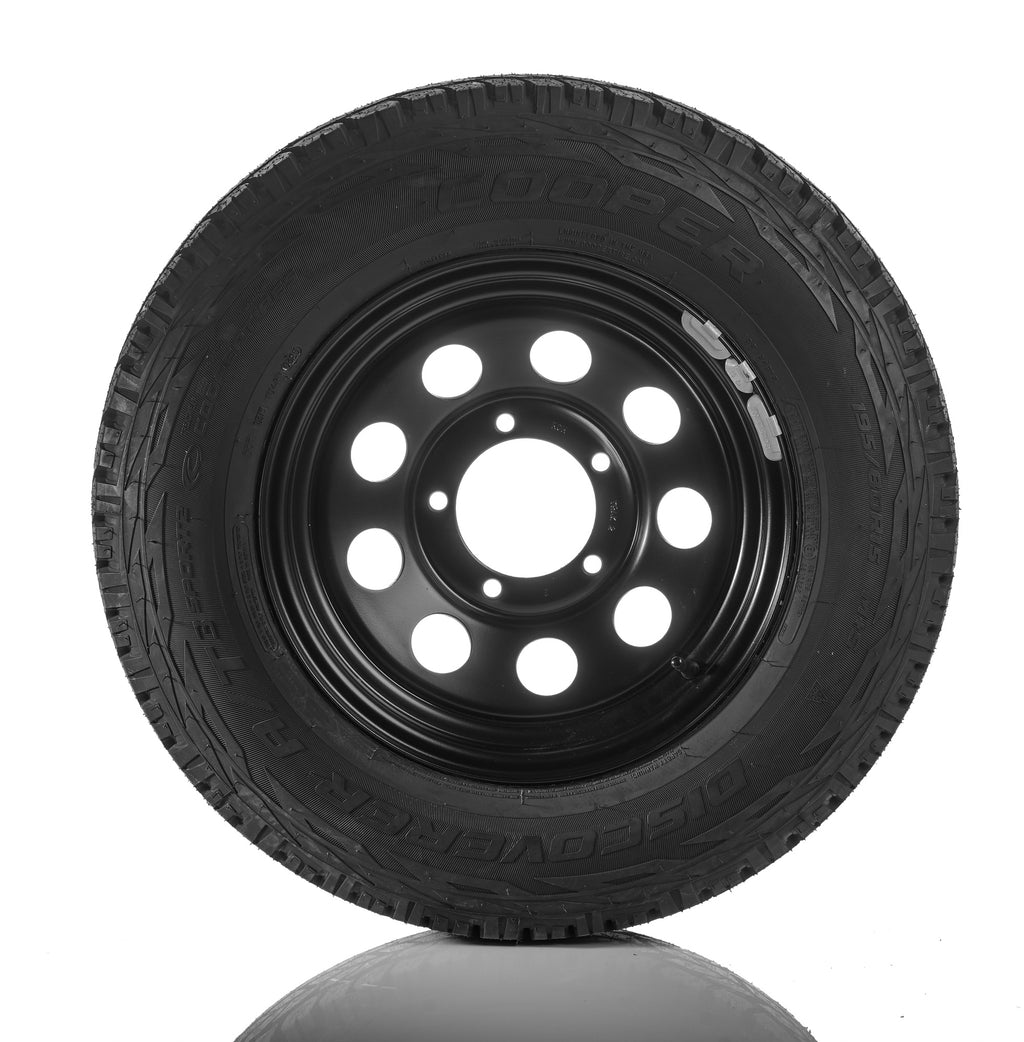 Komplettradsatz BlakTrak 15x6 | Cooper AT³ 195/80R15