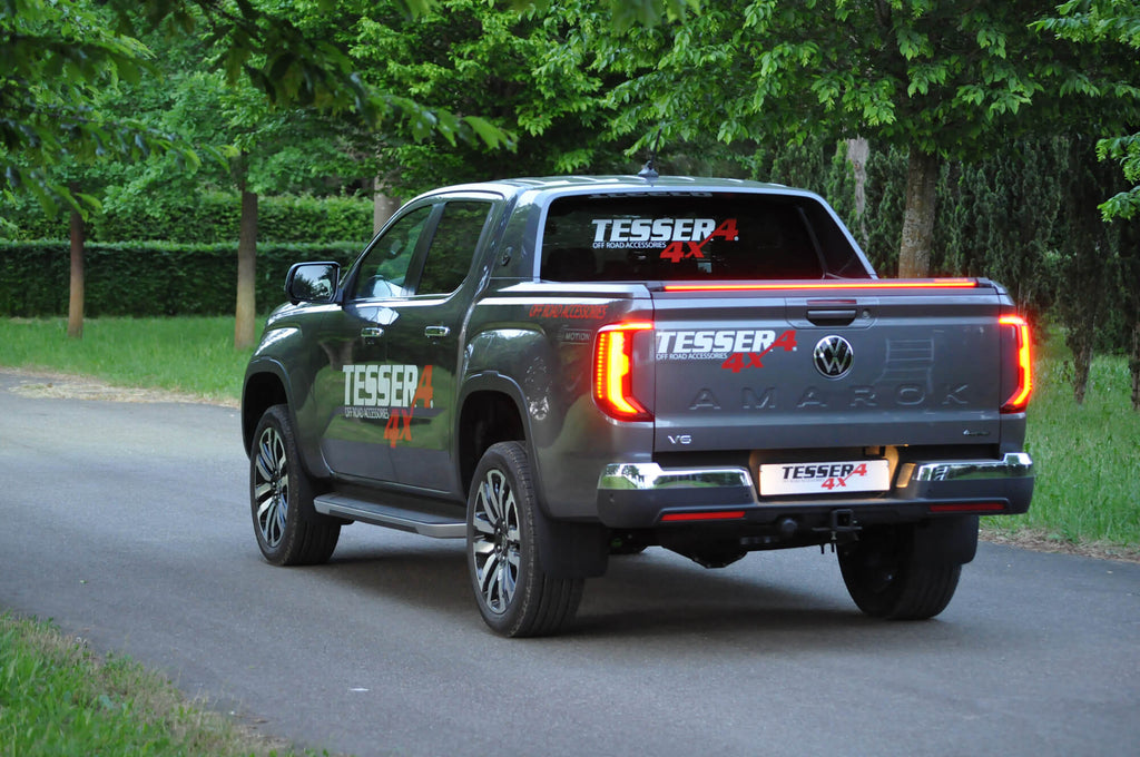 Tessera Roll+ Laderaumabdeckung "Basic" für Volkswagen Amarok Aventura 2023+ D/C Double Cab TESS 14180 ROLL black matt