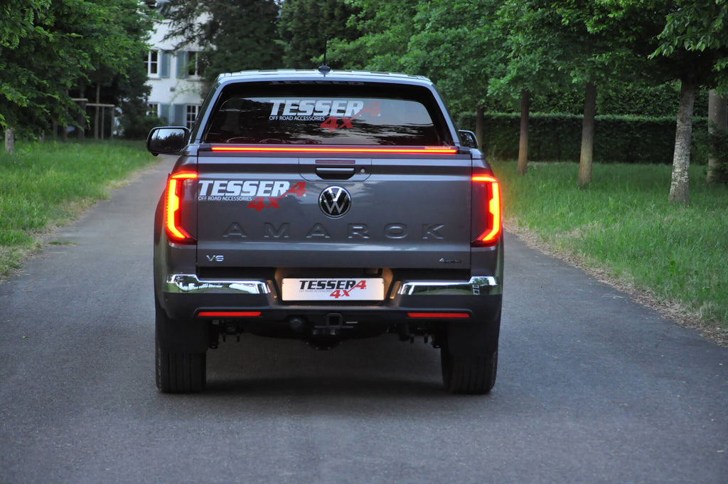 Tessera Roll+ Laderaumabdeckung "Basic" für Volkswagen Amarok Aventura 2023+ D/C Double Cab TESS 14180 ROLL black matt