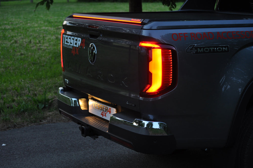 Tessera Roll+ Laderaumabdeckung "Basic" für Volkswagen Amarok Aventura 2023+ D/C Double Cab TESS 14180 ROLL black matt