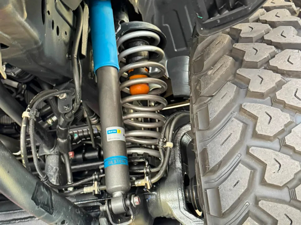 Bilstein B8 Stoßdämpfer Hinterachse für BAW 212 ab 2025 – Ansicht 3