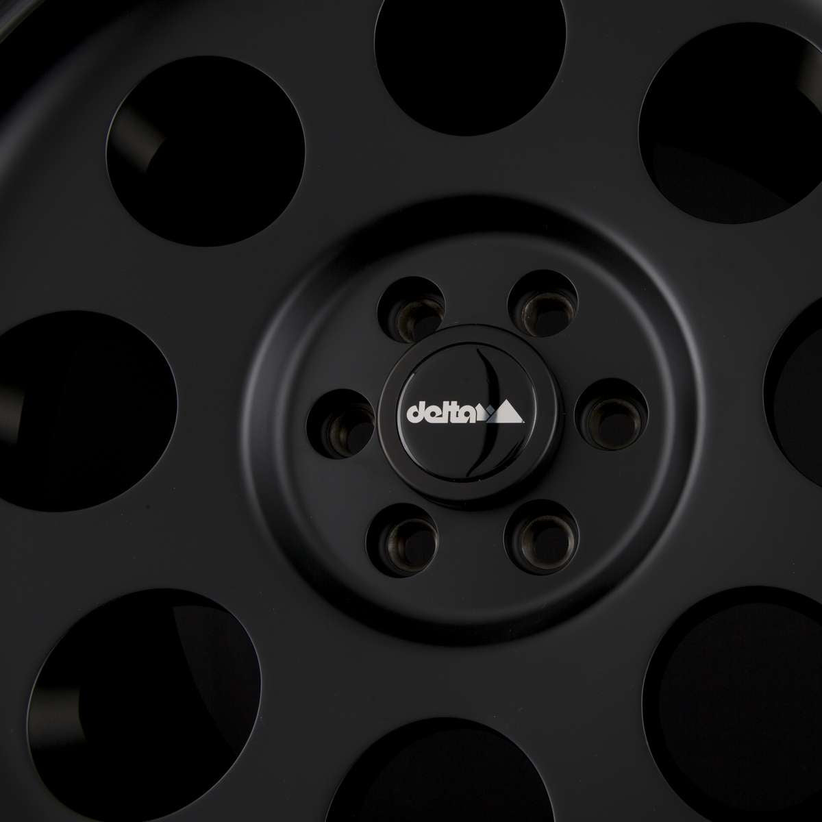 Alloy wheel Classic Black Matte Color:Black Matte|Offset:13.5|Inch size:20