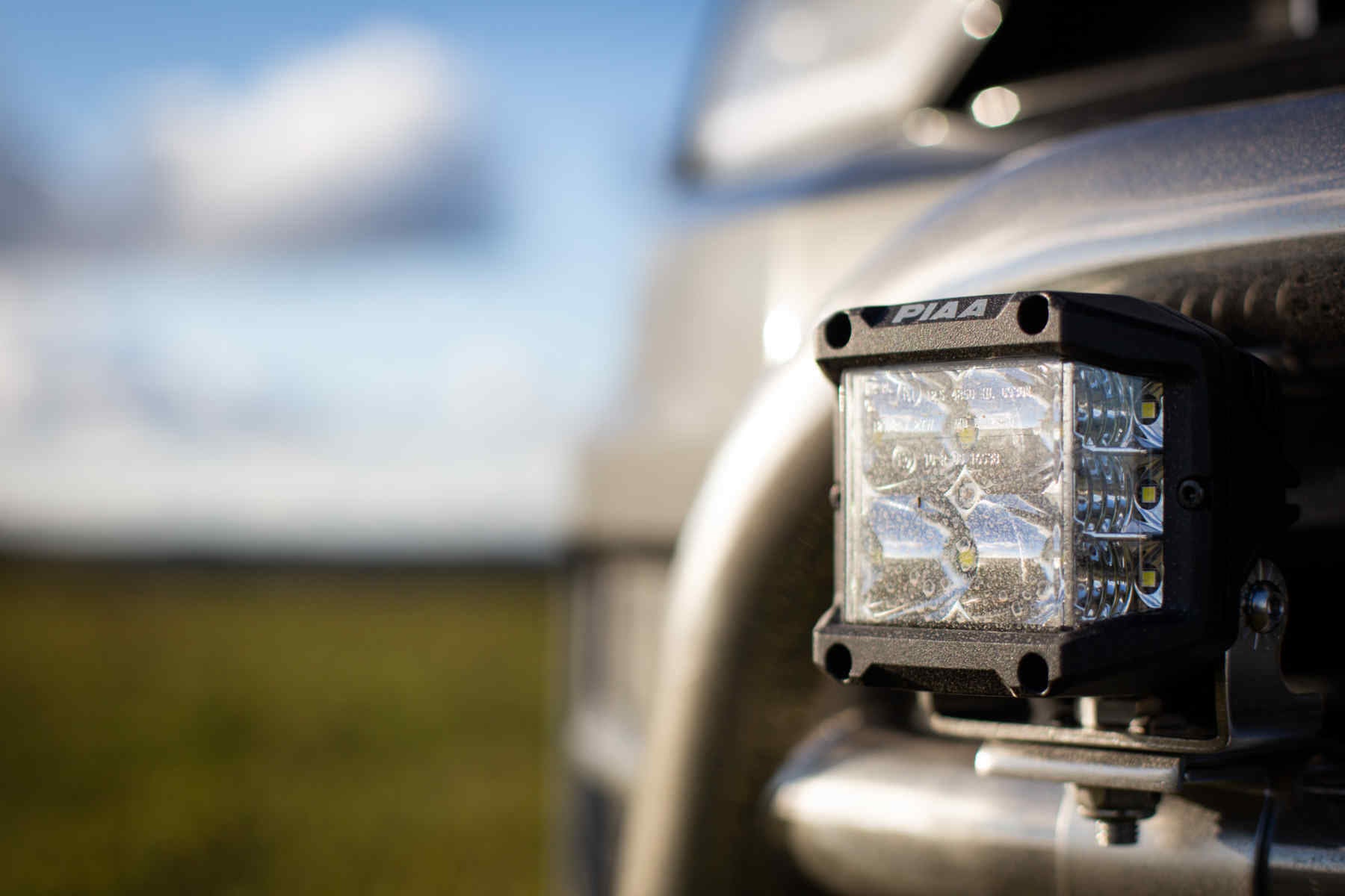 PIAA Quad Edge Cube Light