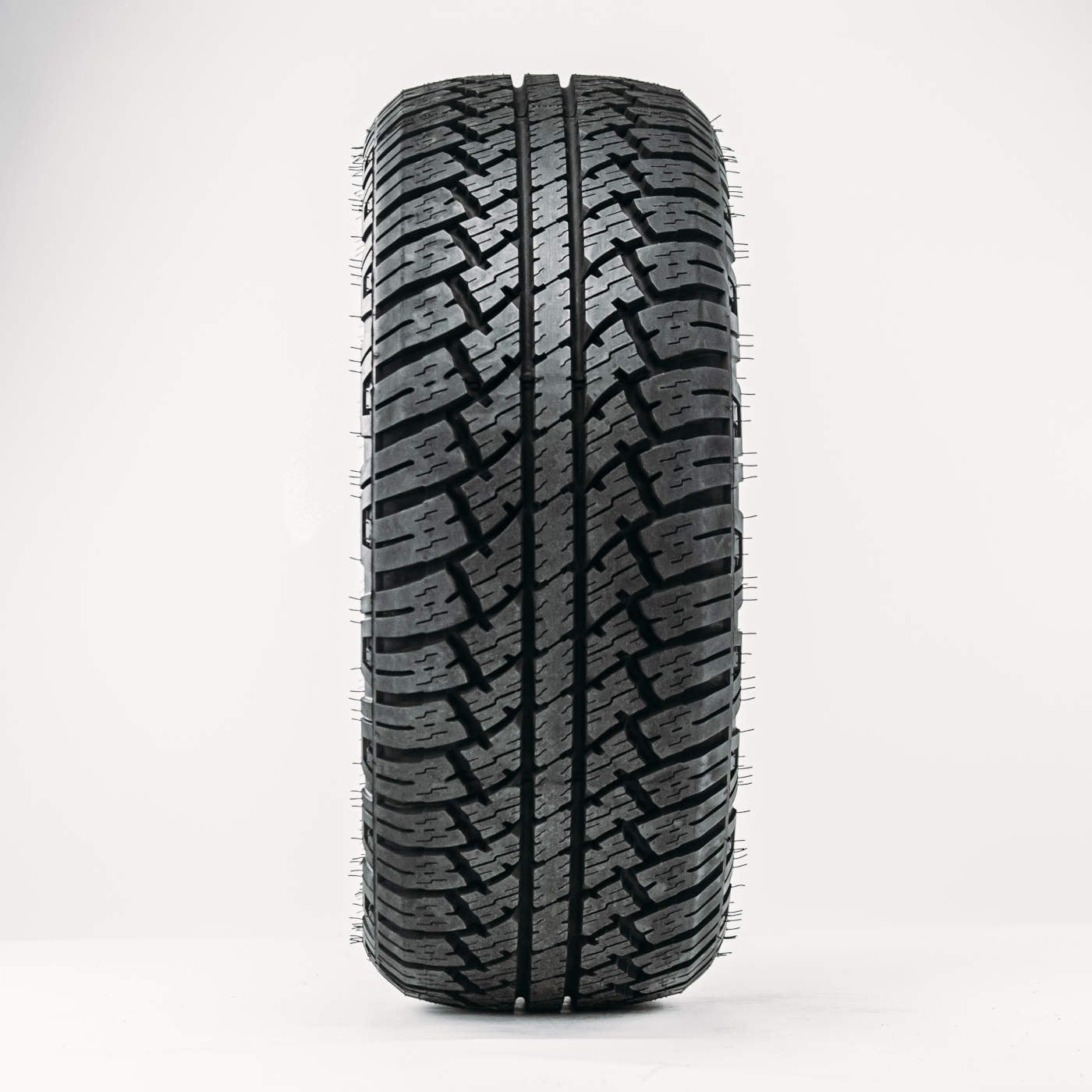 Loder AT#1 255/55R18 118T