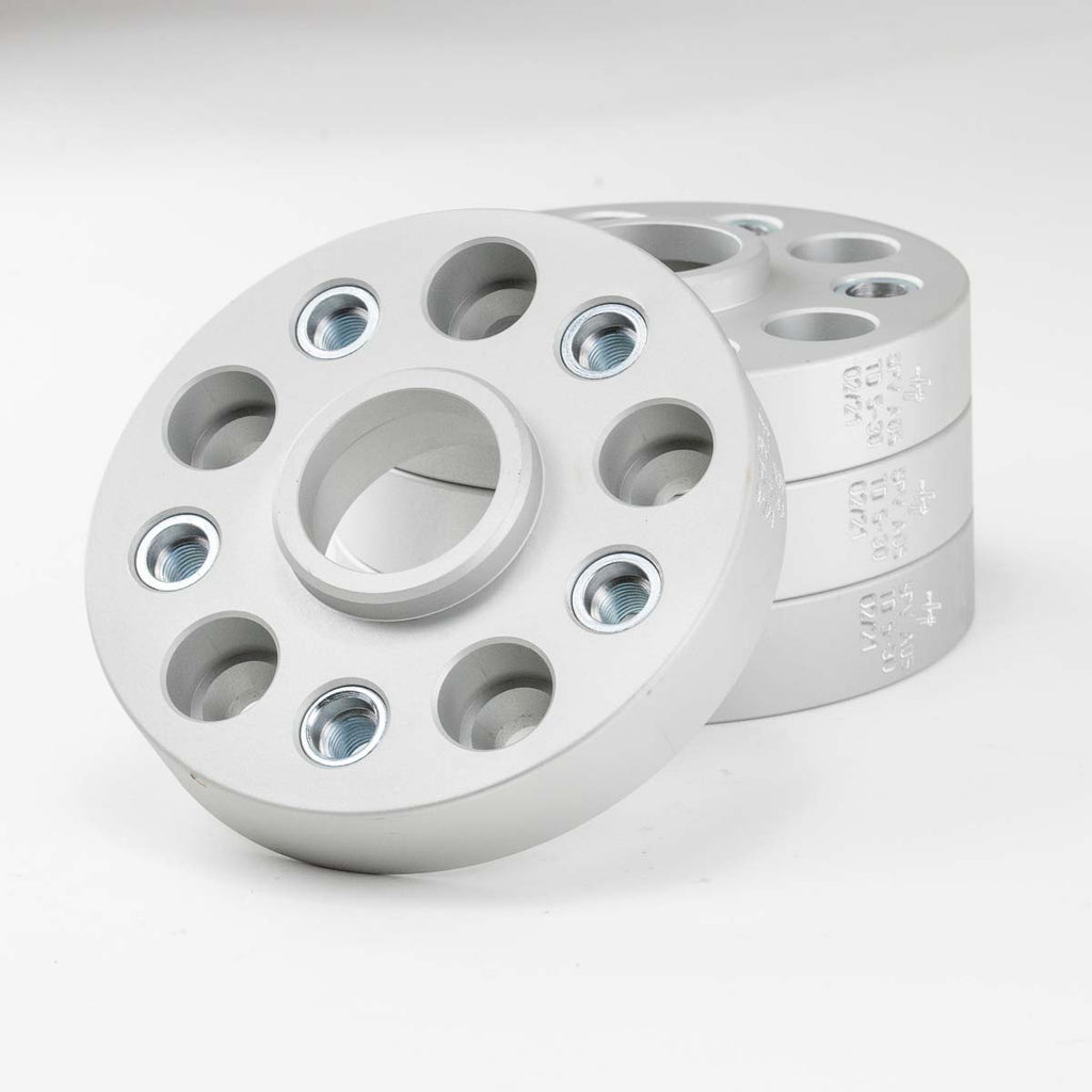 Wheel spacers 6/114.3 30mm