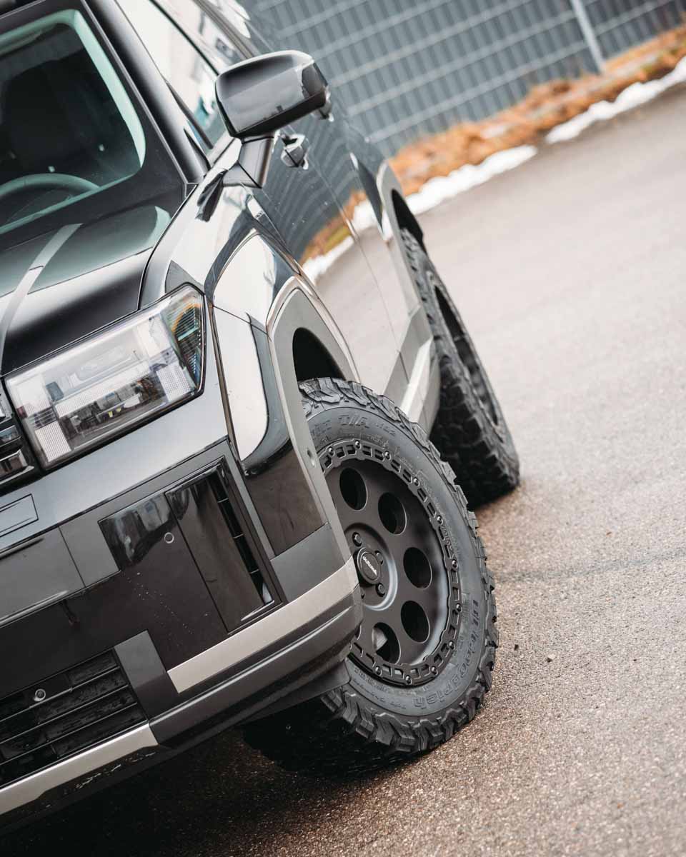 Alurad Klassik_B Rugged Schwarz Matt Farbe:Schwarz Matt|Einpresstiefe:30|Zollgröße:18