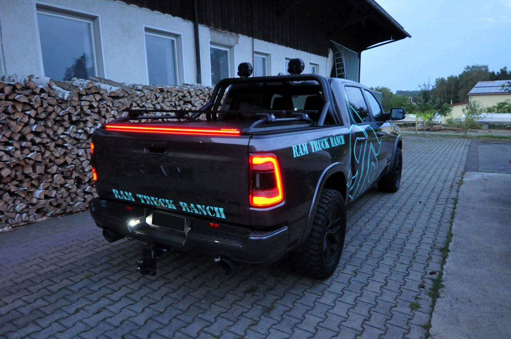 Tessera Roll+ Laderaumabdeckung "Basic" für Dodge Ram 2019+ long bed (1500 - 1500 TRX - 1500 CLASSIC) TESS 14241 ROLL black matt