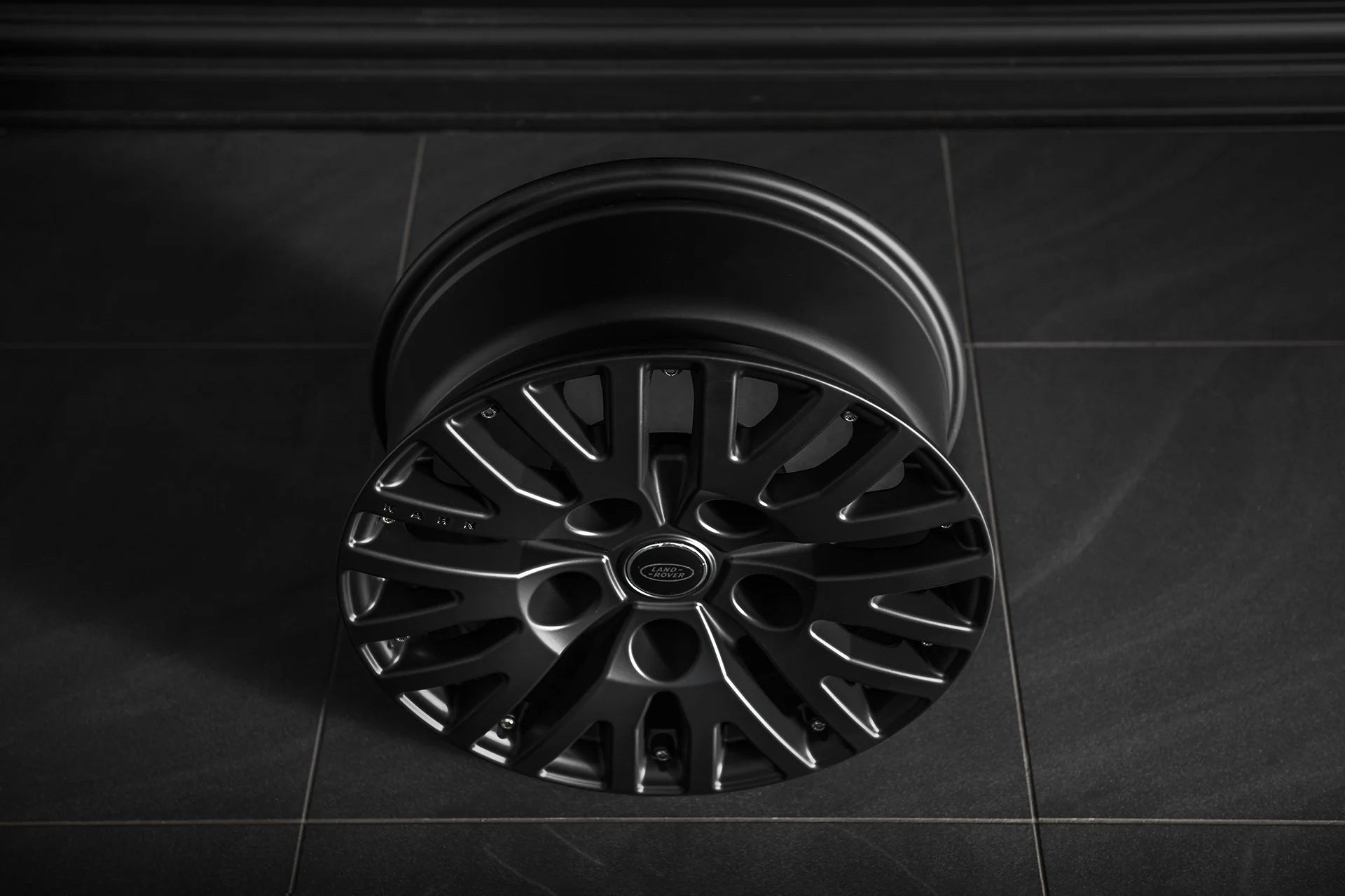 Alurad CTC 1983 Color:Black Matt|Offset:40|Rim Size:20