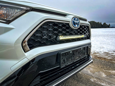 Lazer Lamps Kühlergrill-Kit für Toyota Rav4 Plug-In Hybrid 2020+ inkl. Linear-18 Standard