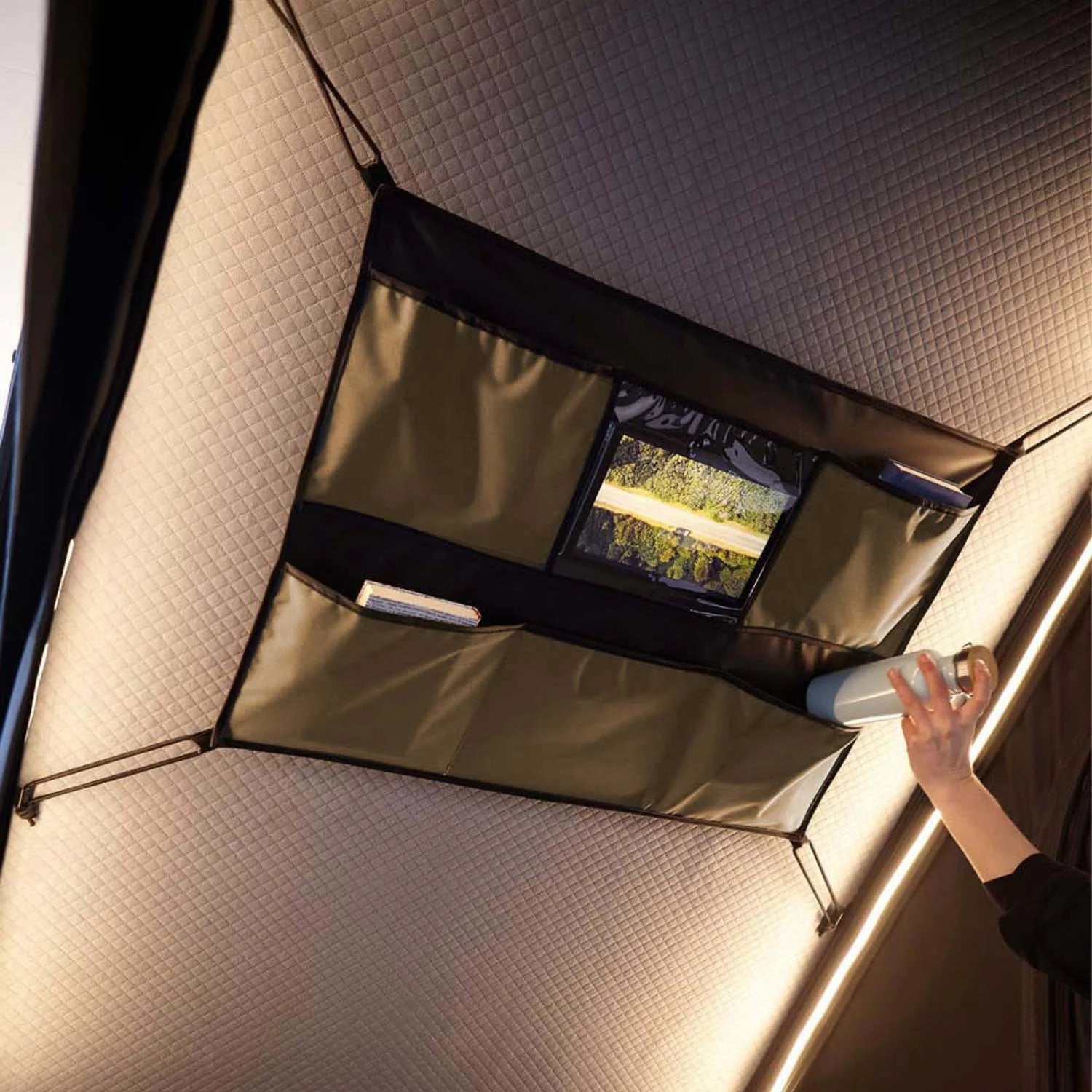 Alu Triangle Hartschalen Dachzelt CUMARU LIGHT 152 ECO goldbraun